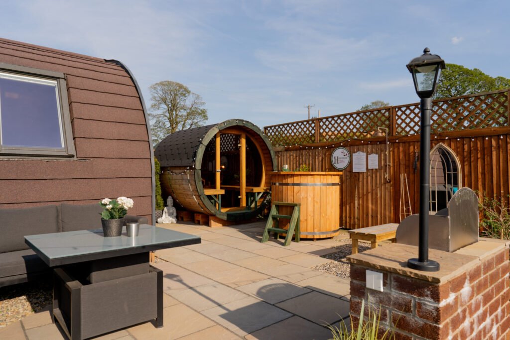 Foxglove glamping pod with sauna in Yorkshire