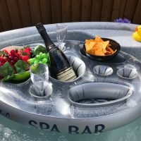 Spa Bar in glamping hot tub